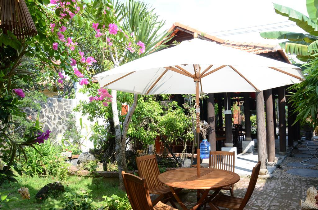 313 Cua Dai - Viet House Homestay Hoi An Exterior foto
